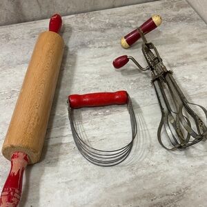 VTG. Red Handled Three Piece, Kitchen Set, Rolling Pin, Beater, Pastry Blender